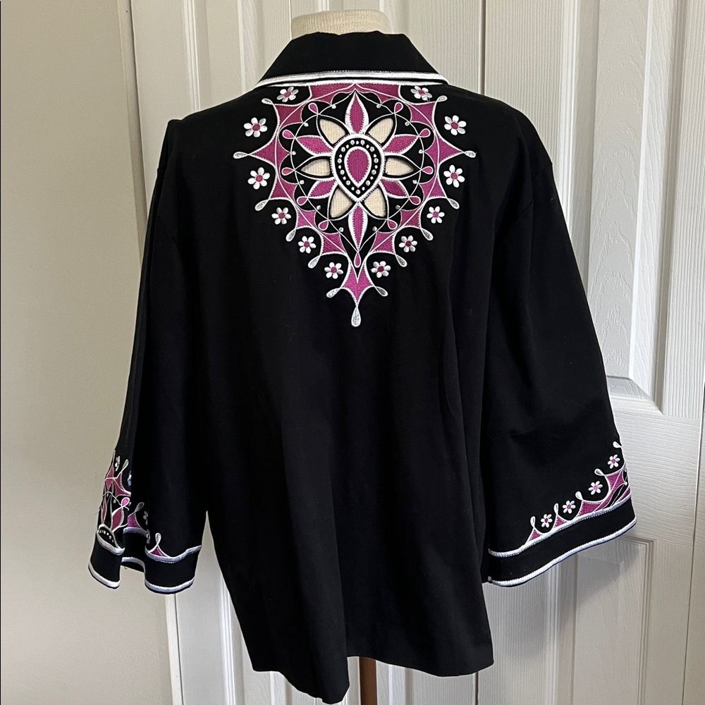 Bob Mackie Wearable Art Black, Pink Floral Embroidered Retro Zip Jacket Size 3X - Picture 7 of 16